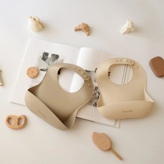 kawaii&bornロゴ オリジナルシリコンビブ 003